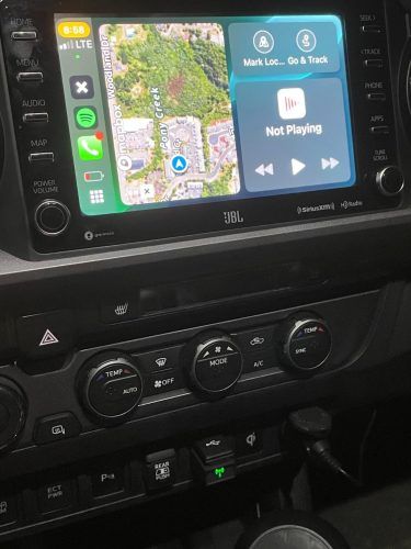 EZCarPlay Wireless Box photo review